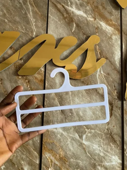 Plastic Hanger Design-3