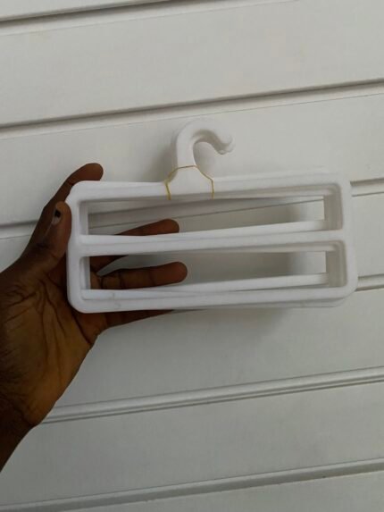 Plastic Hanger Design-3